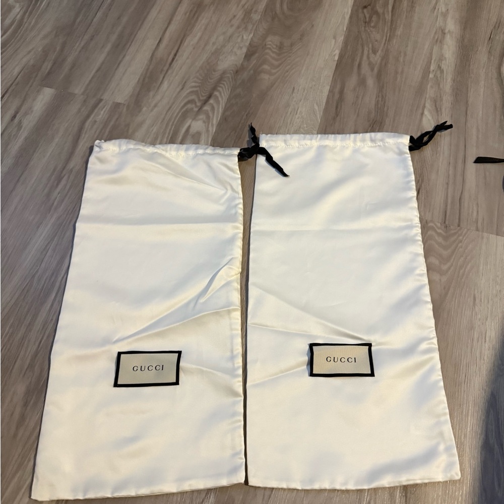 Gucci Cream Dust Bags with Black Accents